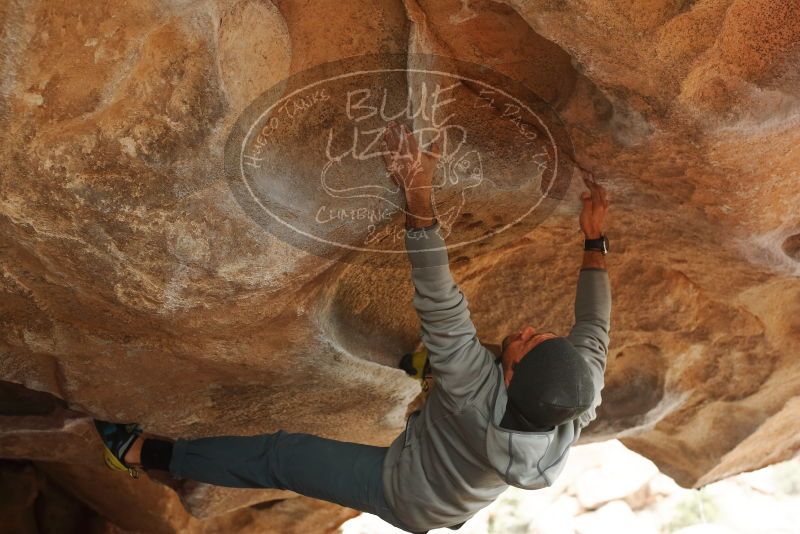 Bouldering in Hueco Tanks on 03/09/2019 with Blue Lizard Climbing and Yoga

Filename: SRM_20190309_1621130.jpg
Aperture: f/4.0
Shutter Speed: 1/320
Body: Canon EOS-1D Mark II
Lens: Canon EF 50mm f/1.8 II