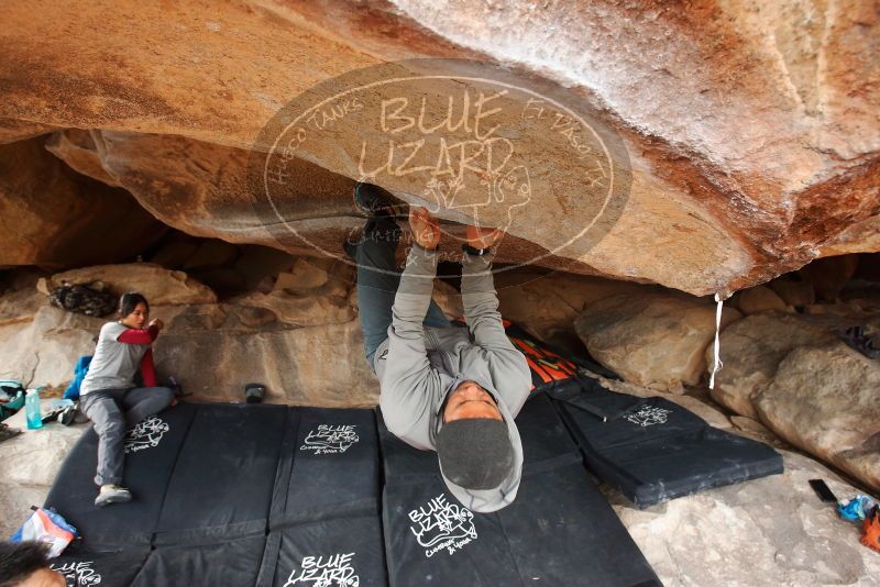 Bouldering in Hueco Tanks on 03/09/2019 with Blue Lizard Climbing and Yoga

Filename: SRM_20190309_1653570.jpg
Aperture: f/5.6
Shutter Speed: 1/200
Body: Canon EOS-1D Mark II
Lens: Canon EF 16-35mm f/2.8 L