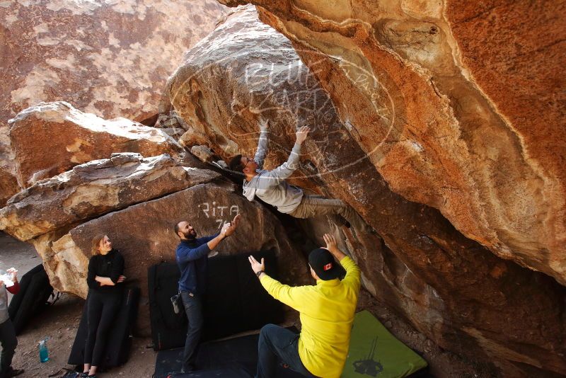 Bouldering in Hueco Tanks on 03/09/2019 with Blue Lizard Climbing and Yoga

Filename: SRM_20190309_1227480.jpg
Aperture: f/5.6
Shutter Speed: 1/500
Body: Canon EOS-1D Mark II
Lens: Canon EF 16-35mm f/2.8 L