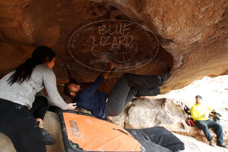 Bouldering in Hueco Tanks on 03/09/2019 with Blue Lizard Climbing and Yoga

Filename: SRM_20190309_1551120.jpg
Aperture: f/5.6
Shutter Speed: 1/200
Body: Canon EOS-1D Mark II
Lens: Canon EF 16-35mm f/2.8 L