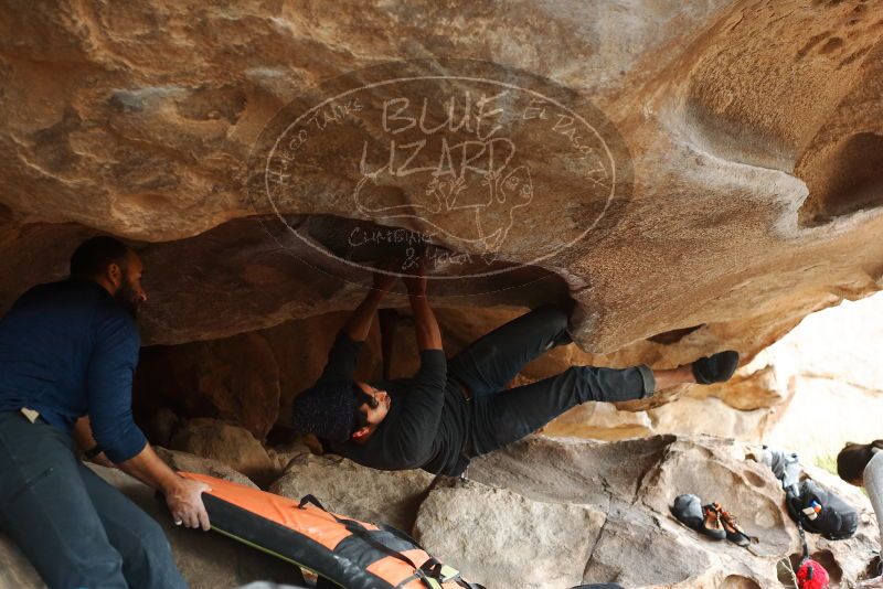 Bouldering in Hueco Tanks on 03/09/2019 with Blue Lizard Climbing and Yoga

Filename: SRM_20190309_1625370.jpg
Aperture: f/3.5
Shutter Speed: 1/250
Body: Canon EOS-1D Mark II
Lens: Canon EF 50mm f/1.8 II