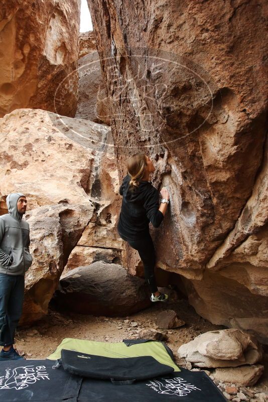 Bouldering in Hueco Tanks on 03/10/2019 with Blue Lizard Climbing and Yoga

Filename: SRM_20190310_1509060.jpg
Aperture: f/5.6
Shutter Speed: 1/160
Body: Canon EOS-1D Mark II
Lens: Canon EF 16-35mm f/2.8 L
