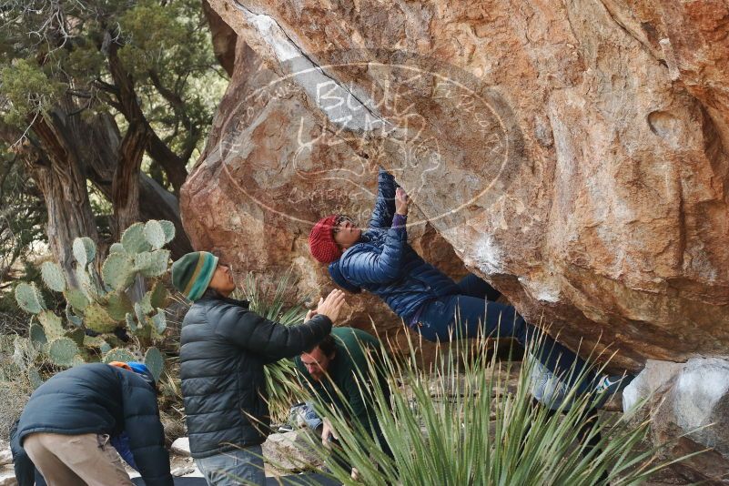 Bouldering in Hueco Tanks on 03/15/2019 with Blue Lizard Climbing and Yoga

Filename: SRM_20190315_1054400.jpg
Aperture: f/4.0
Shutter Speed: 1/640
Body: Canon EOS-1D Mark II
Lens: Canon EF 50mm f/1.8 II