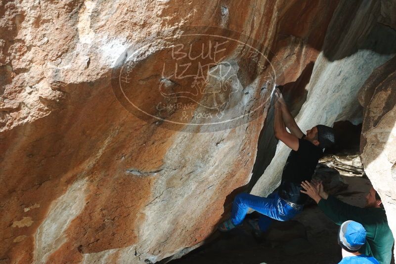 Bouldering in Hueco Tanks on 03/15/2019 with Blue Lizard Climbing and Yoga

Filename: SRM_20190315_1250550.jpg
Aperture: f/5.6
Shutter Speed: 1/250
Body: Canon EOS-1D Mark II
Lens: Canon EF 50mm f/1.8 II