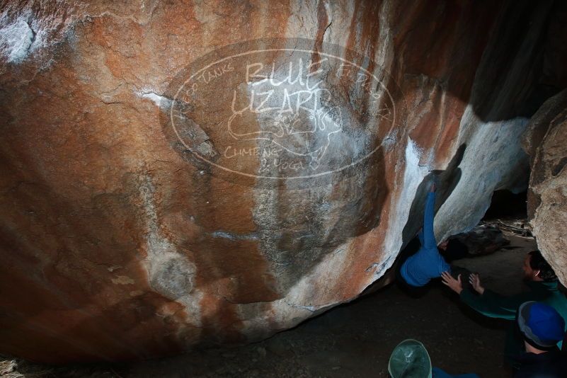 Bouldering in Hueco Tanks on 03/15/2019 with Blue Lizard Climbing and Yoga

Filename: SRM_20190315_1314470.jpg
Aperture: f/8.0
Shutter Speed: 1/250
Body: Canon EOS-1D Mark II
Lens: Canon EF 16-35mm f/2.8 L