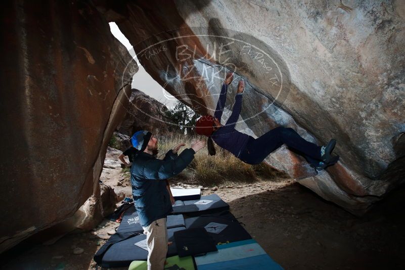 Bouldering in Hueco Tanks on 03/15/2019 with Blue Lizard Climbing and Yoga

Filename: SRM_20190315_1325250.jpg
Aperture: f/8.0
Shutter Speed: 1/250
Body: Canon EOS-1D Mark II
Lens: Canon EF 16-35mm f/2.8 L