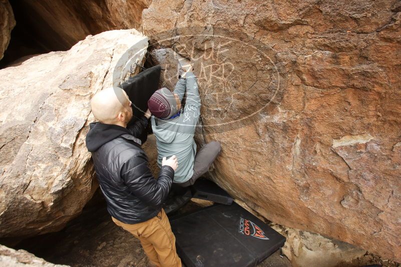 Bouldering in Hueco Tanks on 03/16/2019 with Blue Lizard Climbing and Yoga

Filename: SRM_20190316_1112570.jpg
Aperture: f/4.0
Shutter Speed: 1/160
Body: Canon EOS-1D Mark II
Lens: Canon EF 16-35mm f/2.8 L