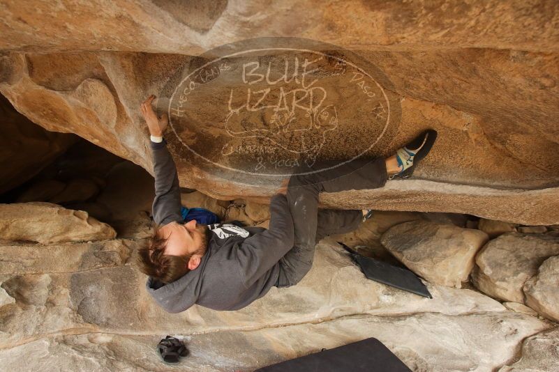 Bouldering in Hueco Tanks on 03/16/2019 with Blue Lizard Climbing and Yoga

Filename: SRM_20190316_1226380.jpg
Aperture: f/5.6
Shutter Speed: 1/160
Body: Canon EOS-1D Mark II
Lens: Canon EF 16-35mm f/2.8 L