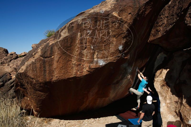 Bouldering in Hueco Tanks on 03/17/2019 with Blue Lizard Climbing and Yoga

Filename: SRM_20190317_1114280.jpg
Aperture: f/6.3
Shutter Speed: 1/250
Body: Canon EOS-1D Mark II
Lens: Canon EF 16-35mm f/2.8 L