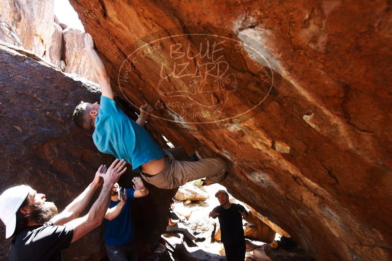 Bouldering in Hueco Tanks on 03/17/2019 with Blue Lizard Climbing and Yoga

Filename: SRM_20190317_1313131.jpg
Aperture: f/5.6
Shutter Speed: 1/400
Body: Canon EOS-1D Mark II
Lens: Canon EF 16-35mm f/2.8 L