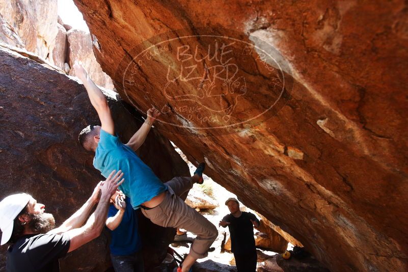 Bouldering in Hueco Tanks on 03/17/2019 with Blue Lizard Climbing and Yoga

Filename: SRM_20190317_1313140.jpg
Aperture: f/5.6
Shutter Speed: 1/400
Body: Canon EOS-1D Mark II
Lens: Canon EF 16-35mm f/2.8 L