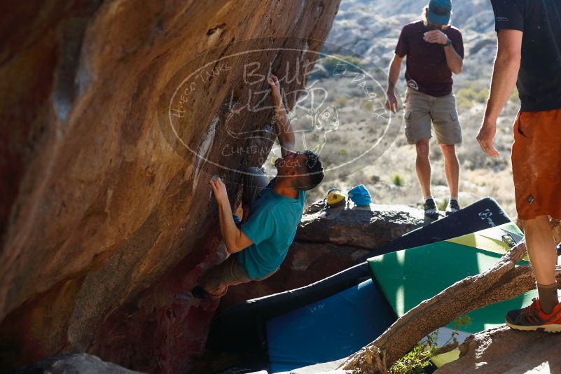 Bouldering in Hueco Tanks on 03/17/2019 with Blue Lizard Climbing and Yoga

Filename: SRM_20190317_1719410.jpg
Aperture: f/4.0
Shutter Speed: 1/250
Body: Canon EOS-1D Mark II
Lens: Canon EF 50mm f/1.8 II