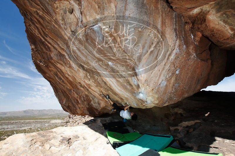 Bouldering in Hueco Tanks on 03/20/2019 with Blue Lizard Climbing and Yoga

Filename: SRM_20190320_1202310.jpg
Aperture: f/5.6
Shutter Speed: 1/250
Body: Canon EOS-1D Mark II
Lens: Canon EF 16-35mm f/2.8 L