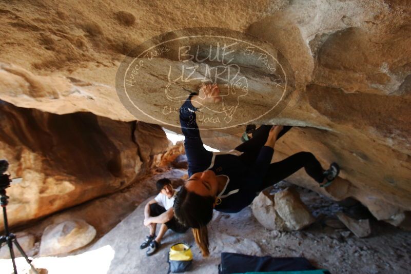 Bouldering in Hueco Tanks on 03/20/2019 with Blue Lizard Climbing and Yoga

Filename: SRM_20190320_1557210.jpg
Aperture: f/5.6
Shutter Speed: 1/200
Body: Canon EOS-1D Mark II
Lens: Canon EF 16-35mm f/2.8 L