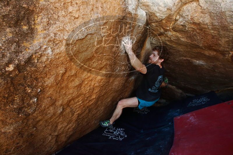 Bouldering in Hueco Tanks on 03/29/2019 with Blue Lizard Climbing and Yoga

Filename: SRM_20190329_1128570.jpg
Aperture: f/5.6
Shutter Speed: 1/250
Body: Canon EOS-1D Mark II
Lens: Canon EF 16-35mm f/2.8 L