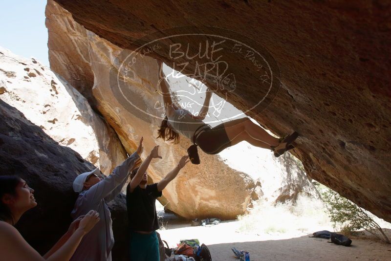 Bouldering in Hueco Tanks on 03/29/2019 with Blue Lizard Climbing and Yoga

Filename: SRM_20190329_1230370.jpg
Aperture: f/5.6
Shutter Speed: 1/320
Body: Canon EOS-1D Mark II
Lens: Canon EF 16-35mm f/2.8 L