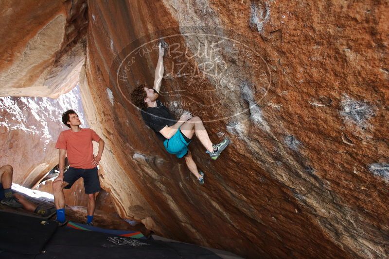 Bouldering in Hueco Tanks on 03/29/2019 with Blue Lizard Climbing and Yoga

Filename: SRM_20190329_1544500.jpg
Aperture: f/4.5
Shutter Speed: 1/250
Body: Canon EOS-1D Mark II
Lens: Canon EF 16-35mm f/2.8 L