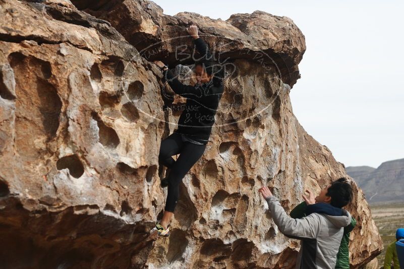 Bouldering in Hueco Tanks on 03/30/2019 with Blue Lizard Climbing and Yoga

Filename: SRM_20190330_0937550.jpg
Aperture: f/4.0
Shutter Speed: 1/1000
Body: Canon EOS-1D Mark II
Lens: Canon EF 50mm f/1.8 II