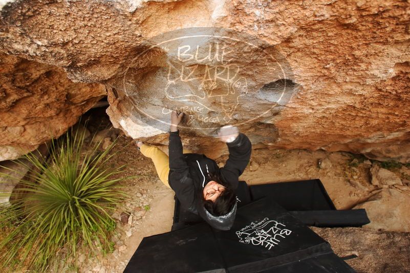 Bouldering in Hueco Tanks on 03/30/2019 with Blue Lizard Climbing and Yoga

Filename: SRM_20190330_1306361.jpg
Aperture: f/5.6
Shutter Speed: 1/200
Body: Canon EOS-1D Mark II
Lens: Canon EF 16-35mm f/2.8 L