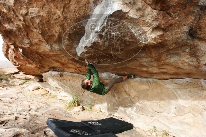 Bouldering in Hueco Tanks on 03/30/2019 with Blue Lizard Climbing and Yoga

Filename: SRM_20190330_1610500.jpg
Aperture: f/5.6
Shutter Speed: 1/400
Body: Canon EOS-1D Mark II
Lens: Canon EF 16-35mm f/2.8 L