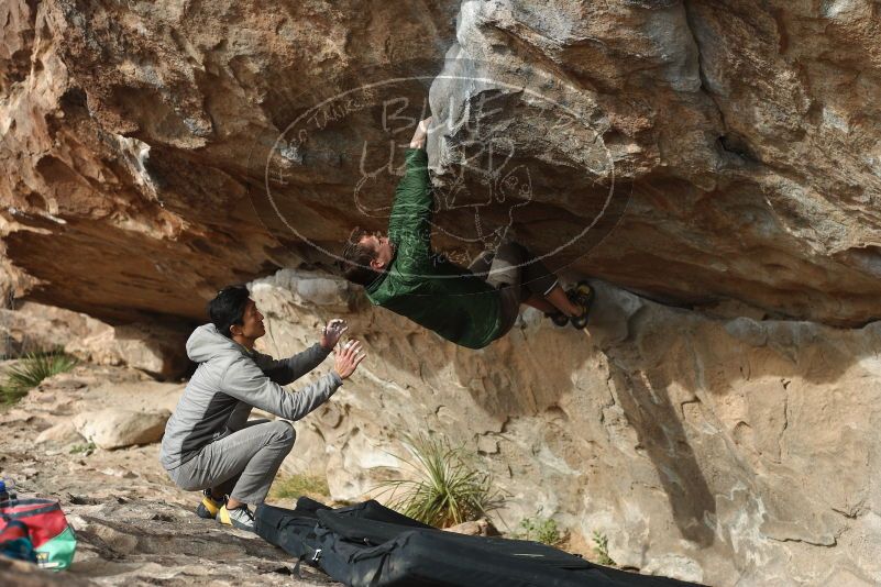 Bouldering in Hueco Tanks on 03/30/2019 with Blue Lizard Climbing and Yoga

Filename: SRM_20190330_1644210.jpg
Aperture: f/3.5
Shutter Speed: 1/500
Body: Canon EOS-1D Mark II
Lens: Canon EF 50mm f/1.8 II