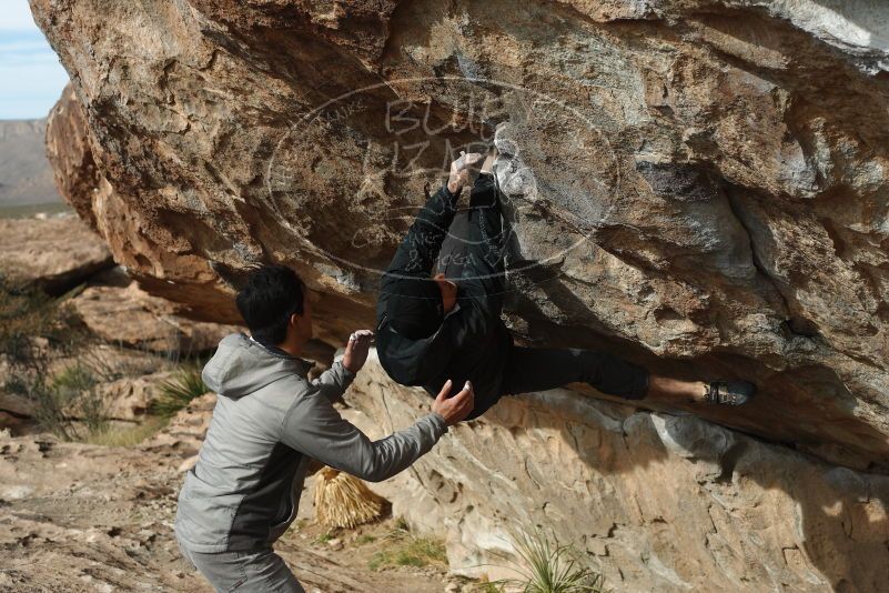 Bouldering in Hueco Tanks on 03/30/2019 with Blue Lizard Climbing and Yoga

Filename: SRM_20190330_1704150.jpg
Aperture: f/4.0
Shutter Speed: 1/500
Body: Canon EOS-1D Mark II
Lens: Canon EF 50mm f/1.8 II