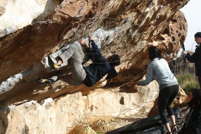 Bouldering in Hueco Tanks on 03/30/2019 with Blue Lizard Climbing and Yoga

Filename: SRM_20190330_1731100.jpg
Aperture: f/4.0
Shutter Speed: 1/400
Body: Canon EOS-1D Mark II
Lens: Canon EF 50mm f/1.8 II