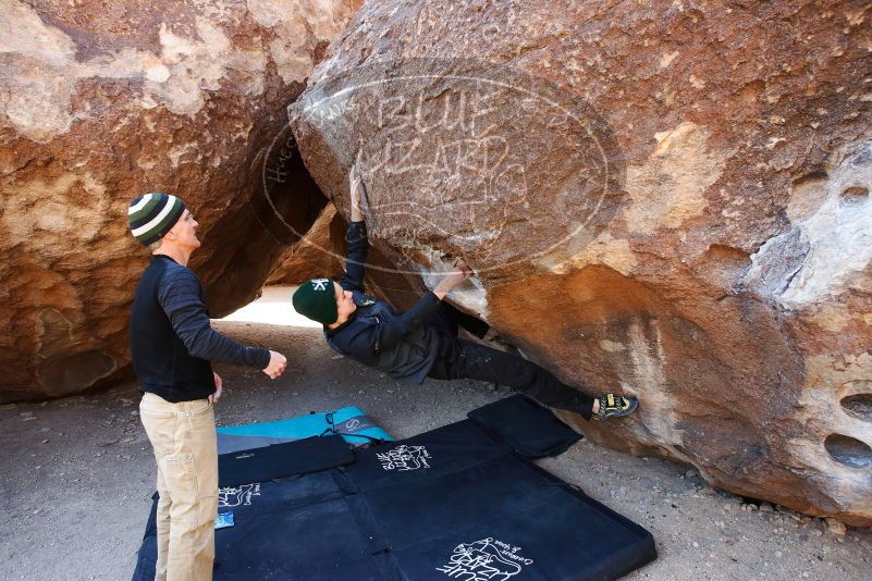 Bouldering in Hueco Tanks on 03/31/2019 with Blue Lizard Climbing and Yoga

Filename: SRM_20190331_1044360.jpg
Aperture: f/5.6
Shutter Speed: 1/250
Body: Canon EOS-1D Mark II
Lens: Canon EF 16-35mm f/2.8 L