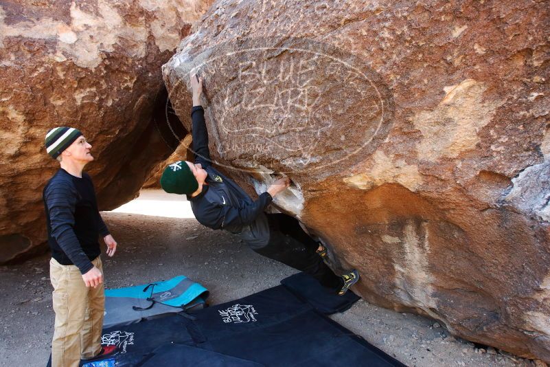 Bouldering in Hueco Tanks on 03/31/2019 with Blue Lizard Climbing and Yoga

Filename: SRM_20190331_1046450.jpg
Aperture: f/5.6
Shutter Speed: 1/250
Body: Canon EOS-1D Mark II
Lens: Canon EF 16-35mm f/2.8 L