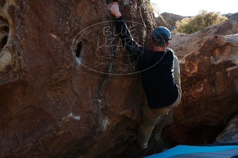 Bouldering in Hueco Tanks on 03/31/2019 with Blue Lizard Climbing and Yoga

Filename: SRM_20190331_1706160.jpg
Aperture: f/5.6
Shutter Speed: 1/250
Body: Canon EOS-1D Mark II
Lens: Canon EF 50mm f/1.8 II
