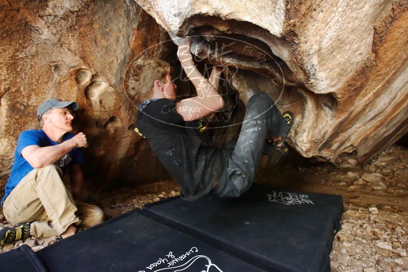 Bouldering in Hueco Tanks on 04/05/2019 with Blue Lizard Climbing and Yoga

Filename: SRM_20190405_1307310.jpg
Aperture: f/4.0
Shutter Speed: 1/80
Body: Canon EOS-1D Mark II
Lens: Canon EF 16-35mm f/2.8 L