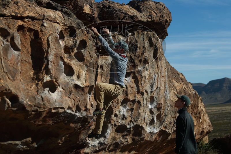 Bouldering in Hueco Tanks on 04/06/2019 with Blue Lizard Climbing and Yoga

Filename: SRM_20190406_0853010.jpg
Aperture: f/4.0
Shutter Speed: 1/1000
Body: Canon EOS-1D Mark II
Lens: Canon EF 50mm f/1.8 II