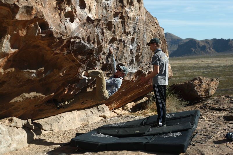 Bouldering in Hueco Tanks on 04/06/2019 with Blue Lizard Climbing and Yoga

Filename: SRM_20190406_0900130.jpg
Aperture: f/4.0
Shutter Speed: 1/640
Body: Canon EOS-1D Mark II
Lens: Canon EF 50mm f/1.8 II