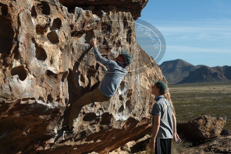 Bouldering in Hueco Tanks on 04/06/2019 with Blue Lizard Climbing and Yoga

Filename: SRM_20190406_0900220.jpg
Aperture: f/4.0
Shutter Speed: 1/800
Body: Canon EOS-1D Mark II
Lens: Canon EF 50mm f/1.8 II