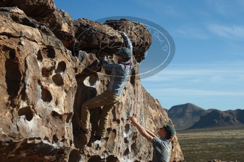 Bouldering in Hueco Tanks on 04/06/2019 with Blue Lizard Climbing and Yoga

Filename: SRM_20190406_0901020.jpg
Aperture: f/4.0
Shutter Speed: 1/800
Body: Canon EOS-1D Mark II
Lens: Canon EF 50mm f/1.8 II