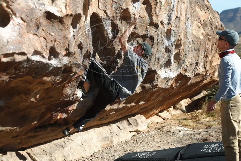 Bouldering in Hueco Tanks on 04/06/2019 with Blue Lizard Climbing and Yoga

Filename: SRM_20190406_0904050.jpg
Aperture: f/4.0
Shutter Speed: 1/400
Body: Canon EOS-1D Mark II
Lens: Canon EF 50mm f/1.8 II