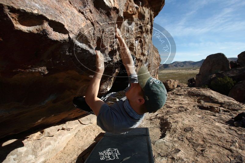 Bouldering in Hueco Tanks on 04/06/2019 with Blue Lizard Climbing and Yoga

Filename: SRM_20190406_0916560.jpg
Aperture: f/5.6
Shutter Speed: 1/320
Body: Canon EOS-1D Mark II
Lens: Canon EF 16-35mm f/2.8 L