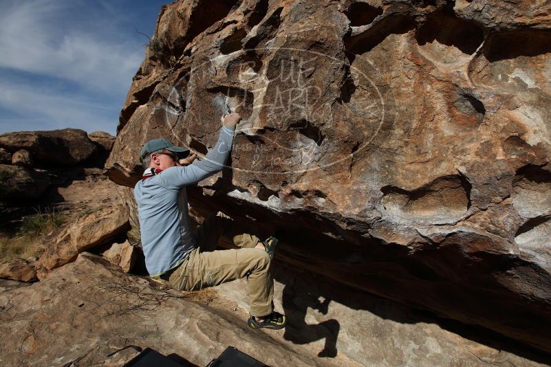 Bouldering in Hueco Tanks on 04/06/2019 with Blue Lizard Climbing and Yoga

Filename: SRM_20190406_0922110.jpg
Aperture: f/5.6
Shutter Speed: 1/640
Body: Canon EOS-1D Mark II
Lens: Canon EF 16-35mm f/2.8 L