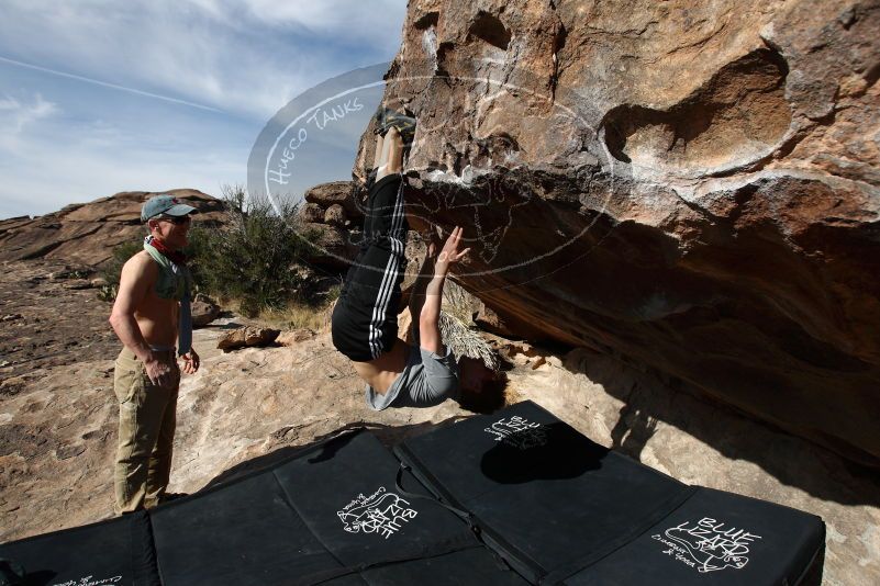 Bouldering in Hueco Tanks on 04/06/2019 with Blue Lizard Climbing and Yoga

Filename: SRM_20190406_0929411.jpg
Aperture: f/5.6
Shutter Speed: 1/400
Body: Canon EOS-1D Mark II
Lens: Canon EF 16-35mm f/2.8 L