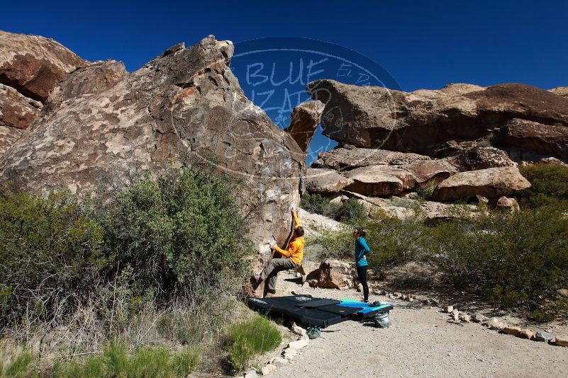 Bouldering in Hueco Tanks on 04/13/2019 with Blue Lizard Climbing and Yoga

Filename: SRM_20190413_0942450.jpg
Aperture: f/5.6
Shutter Speed: 1/400
Body: Canon EOS-1D Mark II
Lens: Canon EF 16-35mm f/2.8 L