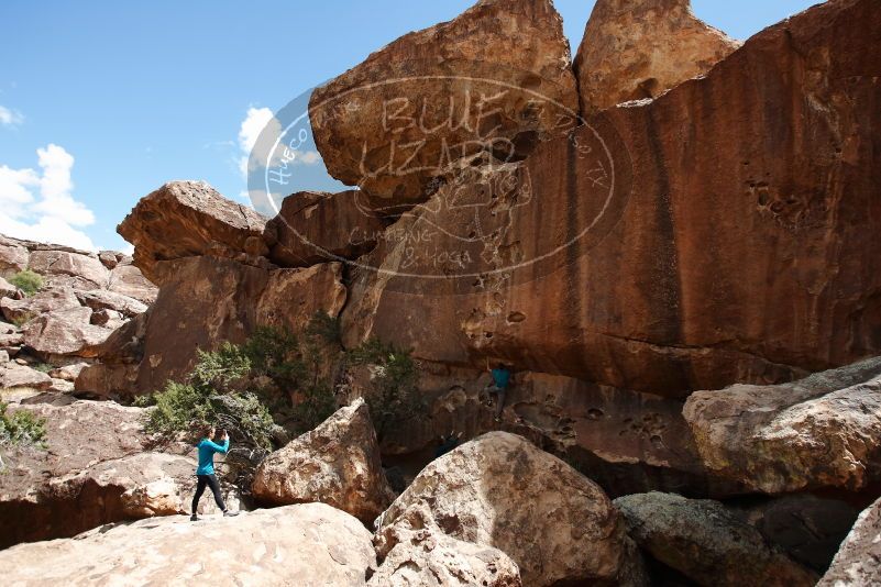 Bouldering in Hueco Tanks on 04/13/2019 with Blue Lizard Climbing and Yoga

Filename: SRM_20190413_1346030.jpg
Aperture: f/4.0
Shutter Speed: 1/800
Body: Canon EOS-1D Mark II
Lens: Canon EF 16-35mm f/2.8 L