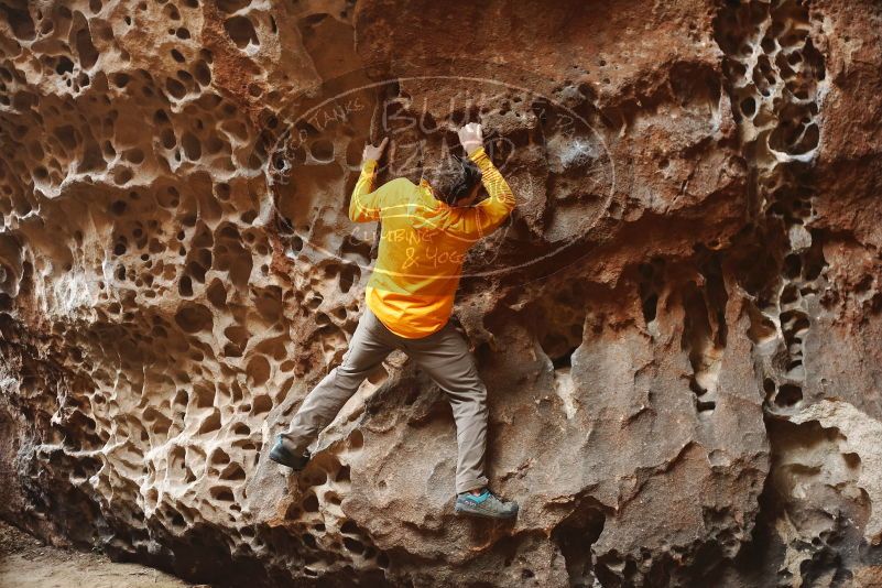 Bouldering in Hueco Tanks on 04/13/2019 with Blue Lizard Climbing and Yoga

Filename: SRM_20190413_1537400.jpg
Aperture: f/2.8
Shutter Speed: 1/200
Body: Canon EOS-1D Mark II
Lens: Canon EF 50mm f/1.8 II