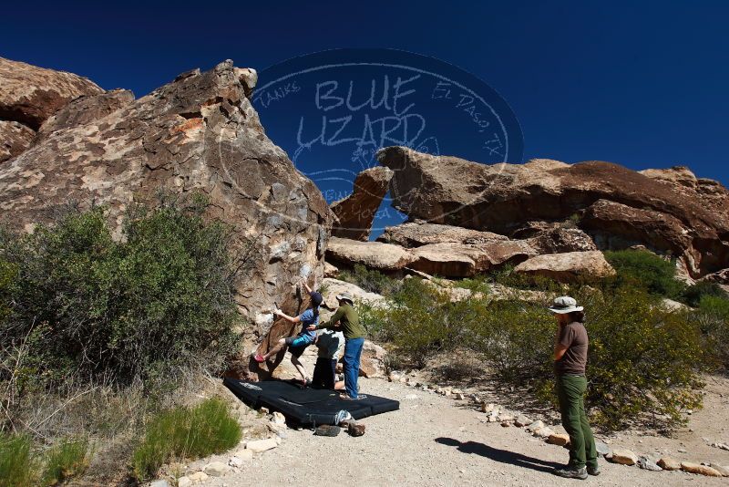 Bouldering in Hueco Tanks on 04/26/2019 with Blue Lizard Climbing and Yoga

Filename: SRM_20190426_1018220.jpg
Aperture: f/5.6
Shutter Speed: 1/250
Body: Canon EOS-1D Mark II
Lens: Canon EF 16-35mm f/2.8 L
