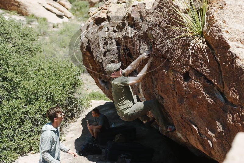 Bouldering in Hueco Tanks on 06/15/2019 with Blue Lizard Climbing and Yoga
Filename: SRM_20190615_1357200.jpg
Aperture: f/4.0
Shutter Speed: 1/640
Body: Canon EOS-1D Mark II
Lens: Canon EF 50mm f/1.8 II