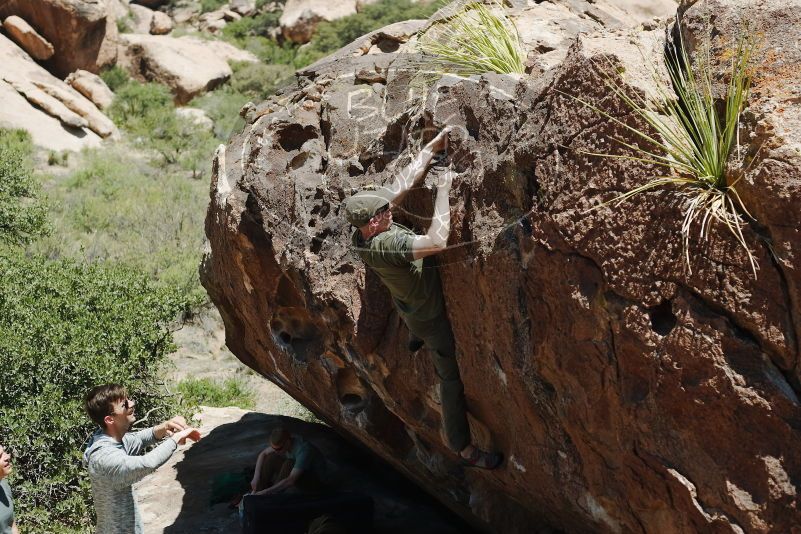 Bouldering in Hueco Tanks on 06/15/2019 with Blue Lizard Climbing and Yoga

Filename: SRM_20190615_1407330.jpg
Aperture: f/4.0
Shutter Speed: 1/800
Body: Canon EOS-1D Mark II
Lens: Canon EF 50mm f/1.8 II