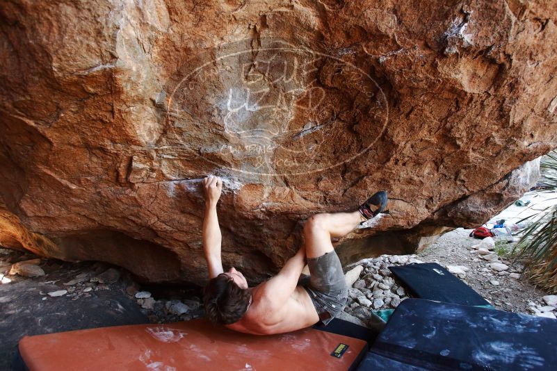Bouldering in Hueco Tanks on 08/31/2019 with Blue Lizard Climbing and Yoga

Filename: SRM_20190831_1158340.jpg
Aperture: f/4.0
Shutter Speed: 1/250
Body: Canon EOS-1D Mark II
Lens: Canon EF 16-35mm f/2.8 L
