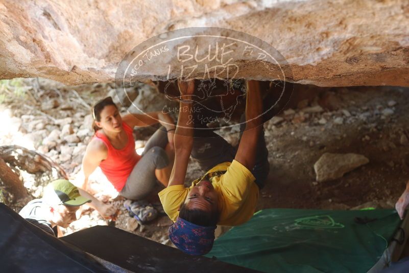 Bouldering in Hueco Tanks on 08/31/2019 with Blue Lizard Climbing and Yoga

Filename: SRM_20190831_1313060.jpg
Aperture: f/3.2
Shutter Speed: 1/160
Body: Canon EOS-1D Mark II
Lens: Canon EF 50mm f/1.8 II