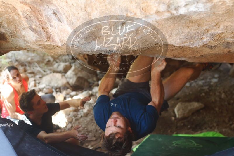 Bouldering in Hueco Tanks on 08/31/2019 with Blue Lizard Climbing and Yoga
Filename: SRM_20190831_1321030.jpg
Aperture: f/2.8
Shutter Speed: 1/320
Body: Canon EOS-1D Mark II
Lens: Canon EF 50mm f/1.8 II