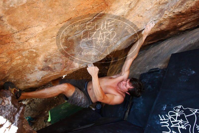 Bouldering in Hueco Tanks on 08/31/2019 with Blue Lizard Climbing and Yoga

Filename: SRM_20190831_1418190.jpg
Aperture: f/4.0
Shutter Speed: 1/250
Body: Canon EOS-1D Mark II
Lens: Canon EF 16-35mm f/2.8 L