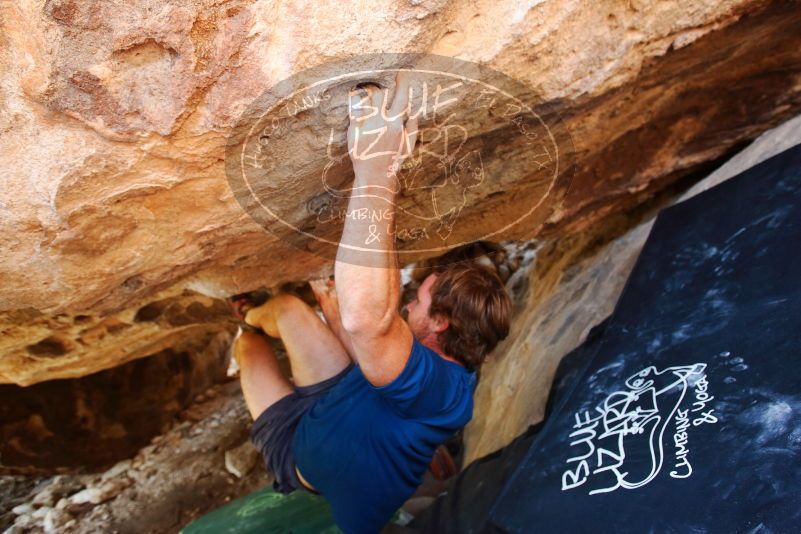 Bouldering in Hueco Tanks on 08/31/2019 with Blue Lizard Climbing and Yoga
Filename: SRM_20190831_1446340.jpg
Aperture: f/4.0
Shutter Speed: 1/80
Body: Canon EOS-1D Mark II
Lens: Canon EF 16-35mm f/2.8 L